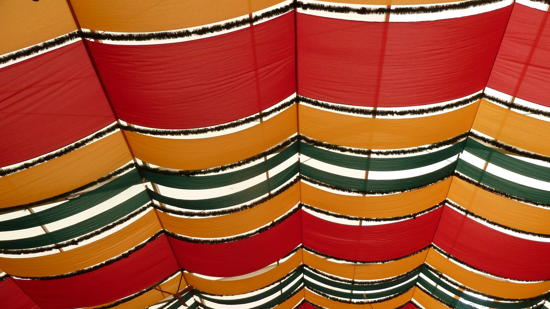 Opbouw oktoberfest tent